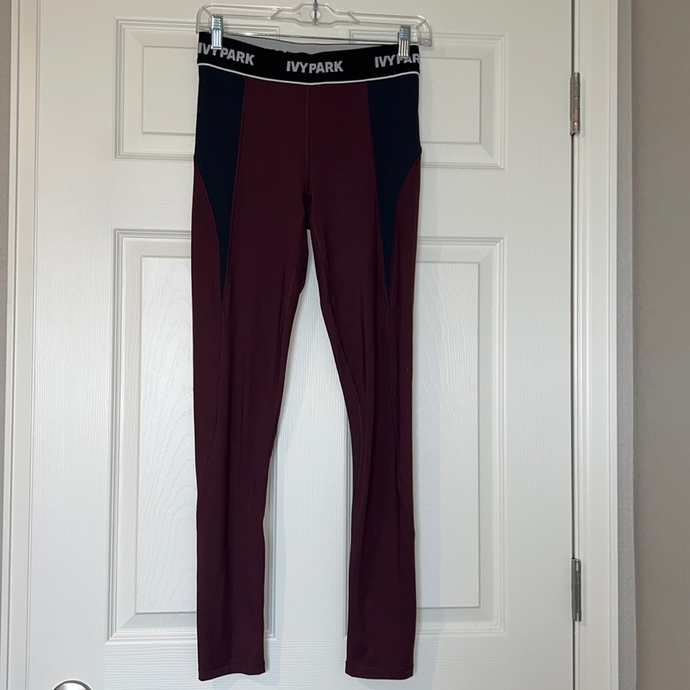 Ivy Park Burgundy High Rise Black Ribbed Full Length Leggings Size Medium